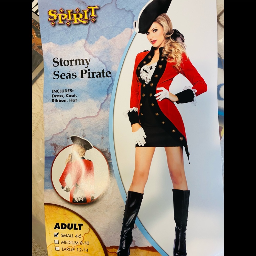 Pirate costume, women’s size 4-6. New.